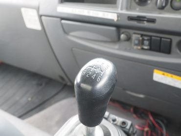 いすゞ フォワード 冷凍バン 中型 PKG-FRR90T2 年式 H21 [写真34]