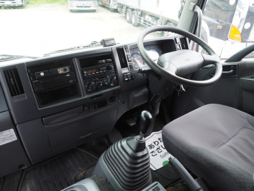 いすゞ フォワード ウイング車 中型 TKG-FRR90T2 年式 H25 [写真28]