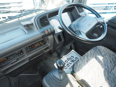 いすゞ エルフ 平ボディ 小型 KK-NPR66LR 年式 H11 [写真22]