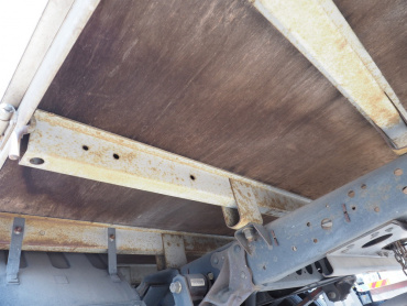 いすゞ エルフ 平ボディ 小型 KK-NPR66LR 年式 H11 [写真36]