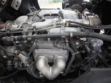 いすゞ ギガ 冷凍ウイング 大型 QKG-CYJ77A 年式 H25[写真60]