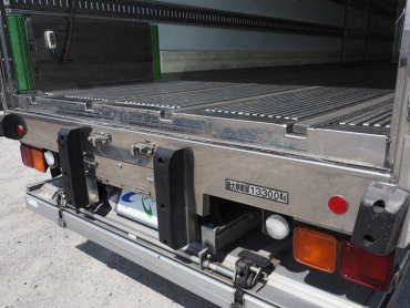 いすゞ ギガ 冷凍バン 大型 QKG-CYJ77A 年式 H27 [写真25]