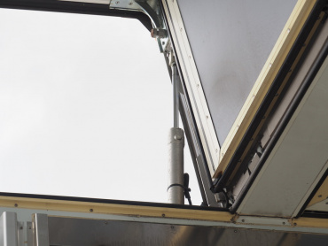 三菱ふそう スーパーグレート 冷凍ウイング 大型 LKG-FS54VZ 年式 H24 [写真15]