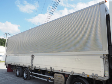 いすゞ ギガ ウイング車 大型 LKG-CYJ77A 年式 H24 [写真08]