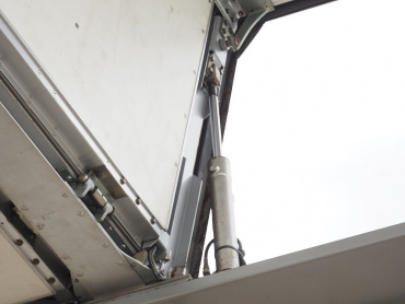 日野 グランドプロフィア ウイング車 大型 BKG-FW1EZYG 年式 H19 [写真21]