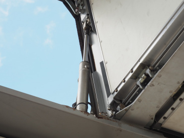 日野 グランドプロフィア ウイング車 大型 BKG-FW1EZYG 年式 H19 [写真15]