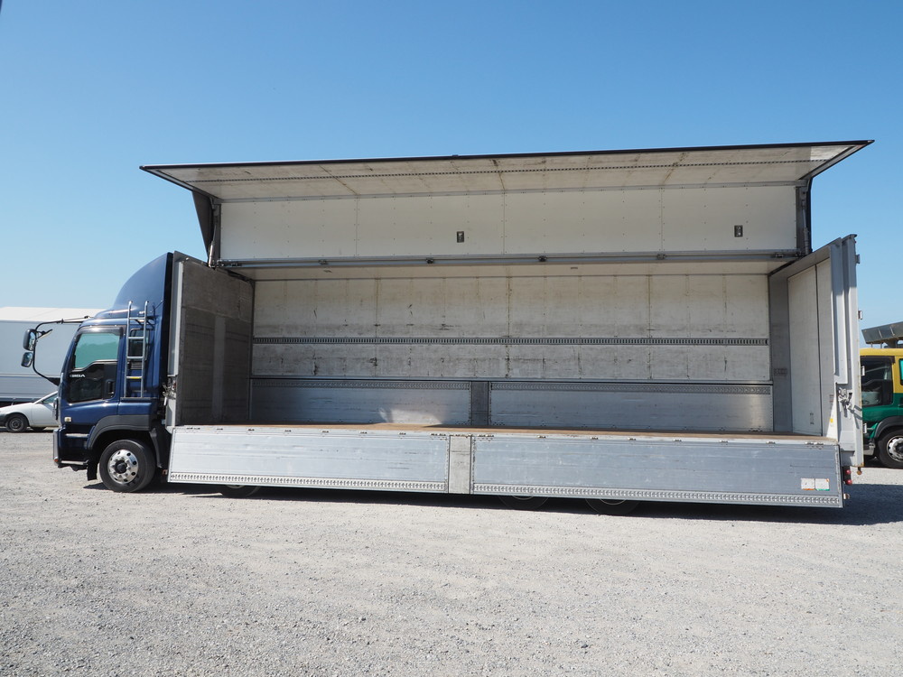 いすゞ ギガ ウイング車 大型 LKG-CYJ77A 年式 H24[写真17]