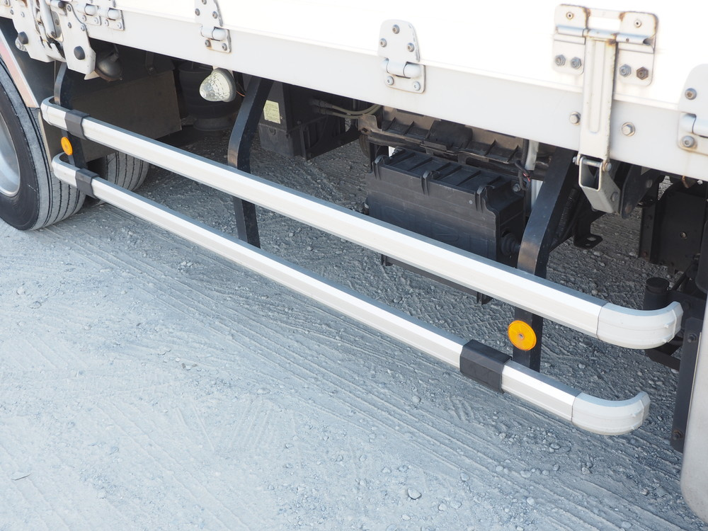 いすゞ ギガ ウイング車 大型 LKG-CYJ77A 年式 H24[写真11]