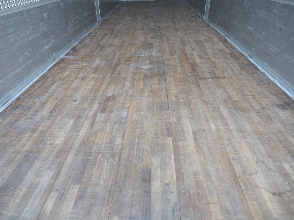 いすゞ ギガ ウイング車 大型 LKG-CYJ77A 年式 H24[写真27]