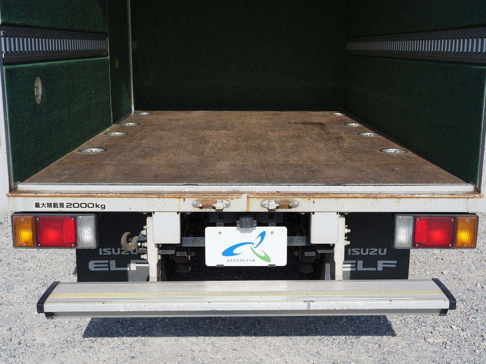 いすゞ エルフ バン車 小型 TRG-NLR85AN 年式 H27[写真26]