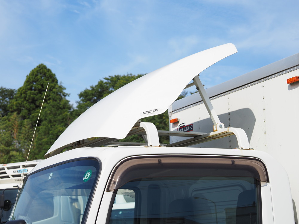 いすゞ エルフ バン車 小型 TRG-NLR85AN 年式 H27[写真08]