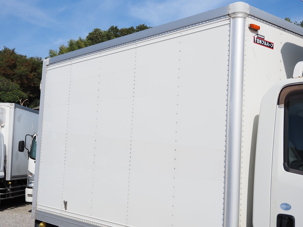 いすゞ エルフ バン車 小型 TRG-NLR85AN 年式 H27[写真10]