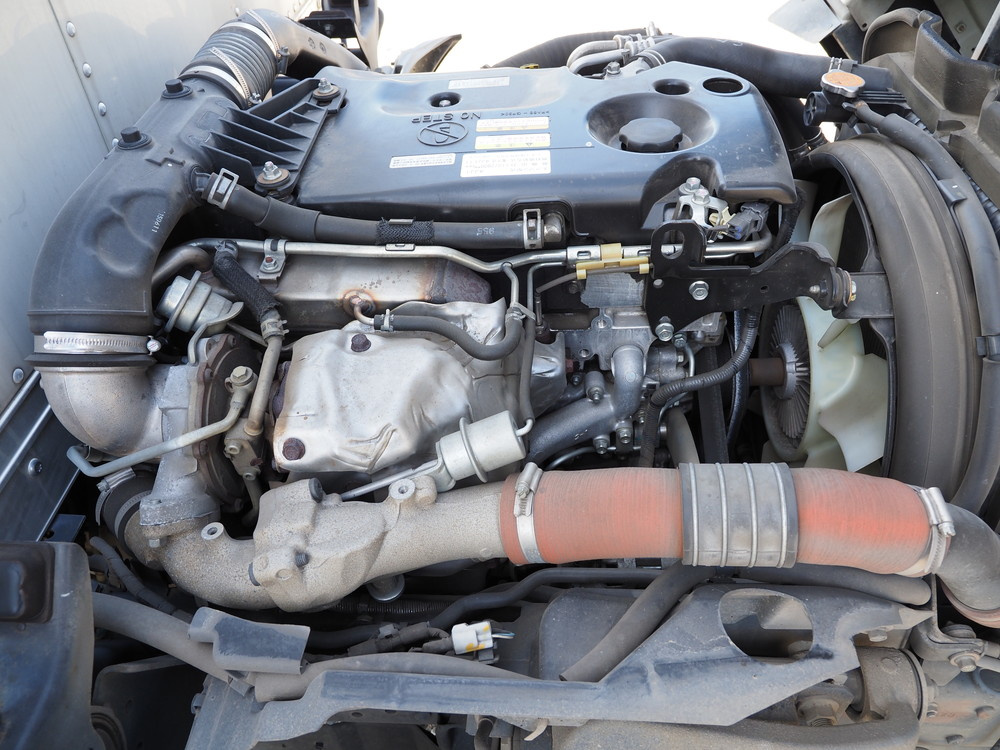 いすゞ エルフ バン車 小型 TRG-NLR85AN 年式 H27[写真52]