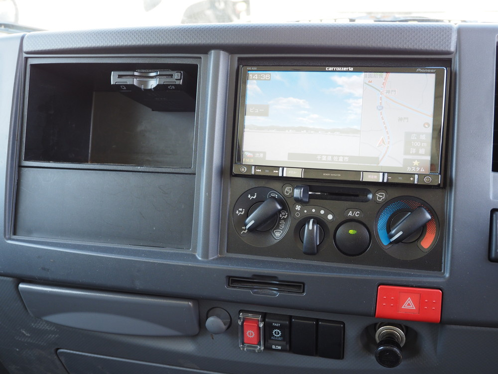 いすゞ エルフ バン車 小型 TRG-NLR85AN 年式 H27[写真35]