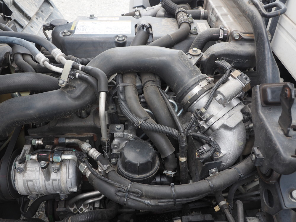 いすゞ フォワード 冷凍バン 中型 TKG-FRR90T2 年式 H27[写真66]