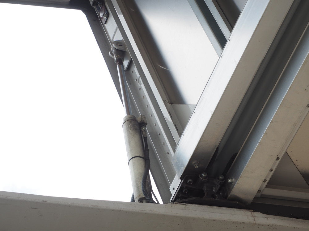 日野 グランドプロフィア ウイング車 大型 LKG-FW1EXBG 年式 H23[写真13]