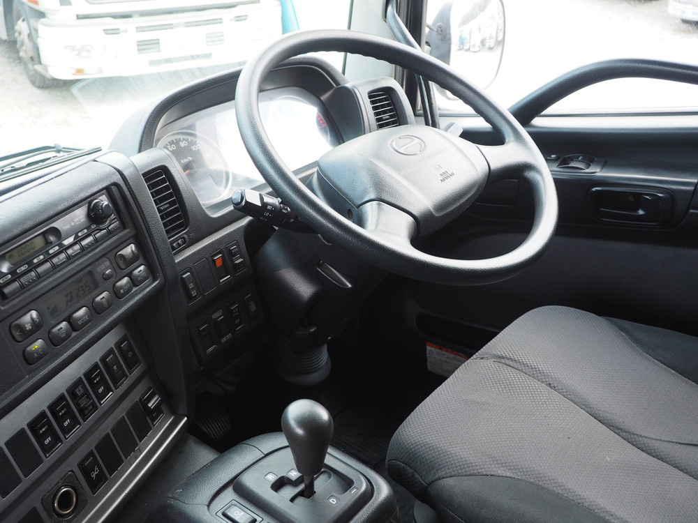 日野 グランドプロフィア ウイング車 大型 LKG-FW1EXBG 年式 H23[写真33]