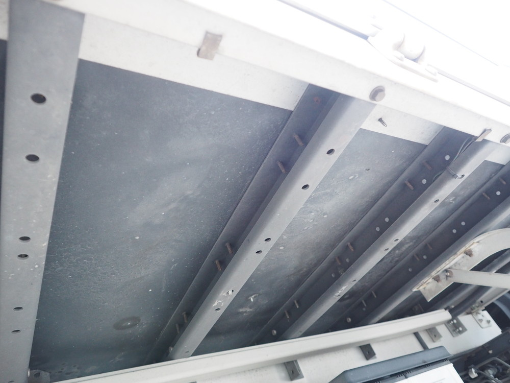 いすゞ フォワード ウイング車 中型 PKG-FRR90S2 年式 H23[写真34]