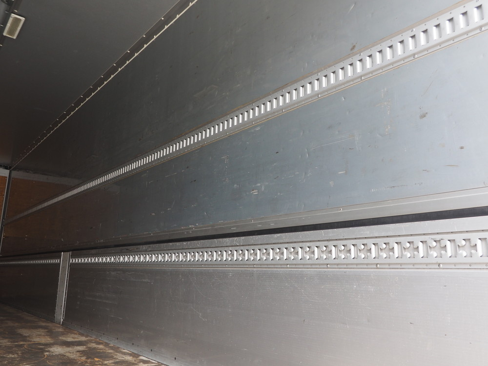 三菱ふそう スーパーグレート ウイング車 大型 LKG-FS54VZ 年式 H22[写真25]