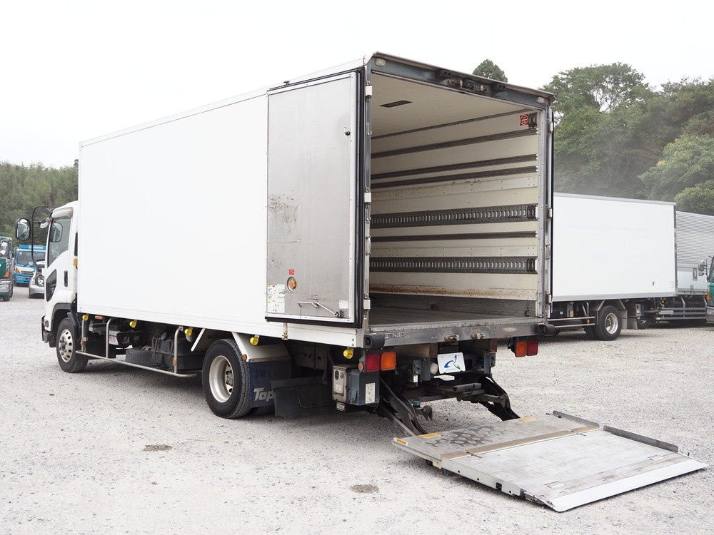 いすゞ フォワード 冷凍バン 中型 SKG-FRR90T2 年式 H23[写真29]