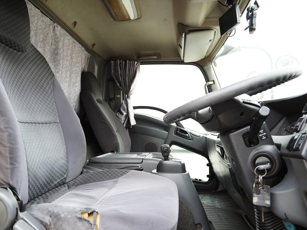 いすゞ フォワード 冷凍バン 中型 SKG-FRR90T2 年式 H23[写真35]