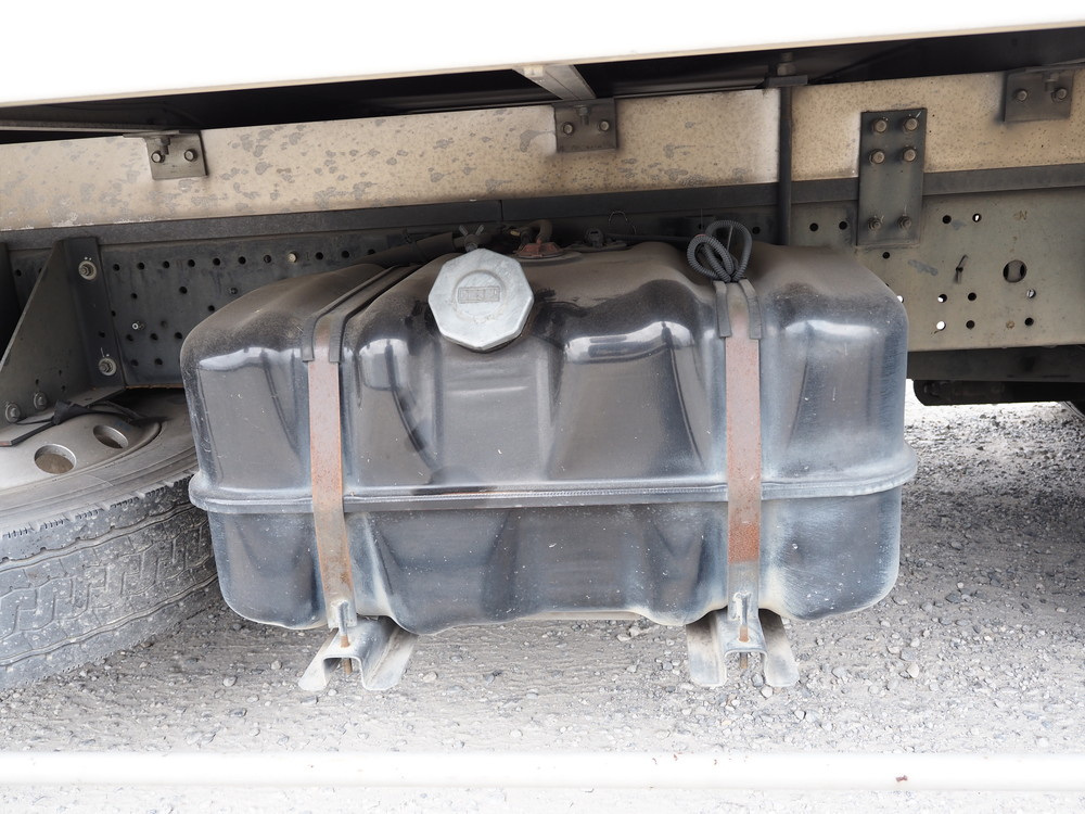 いすゞ フォワード 冷凍バン 中型 SKG-FRR90T2 年式 H23[写真15]