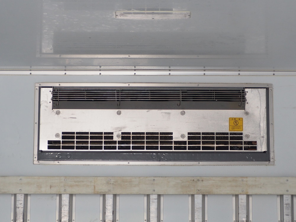 日野 レンジャー 冷凍バン 中型 TKG-FC9JLAA 年式 H27[写真16]