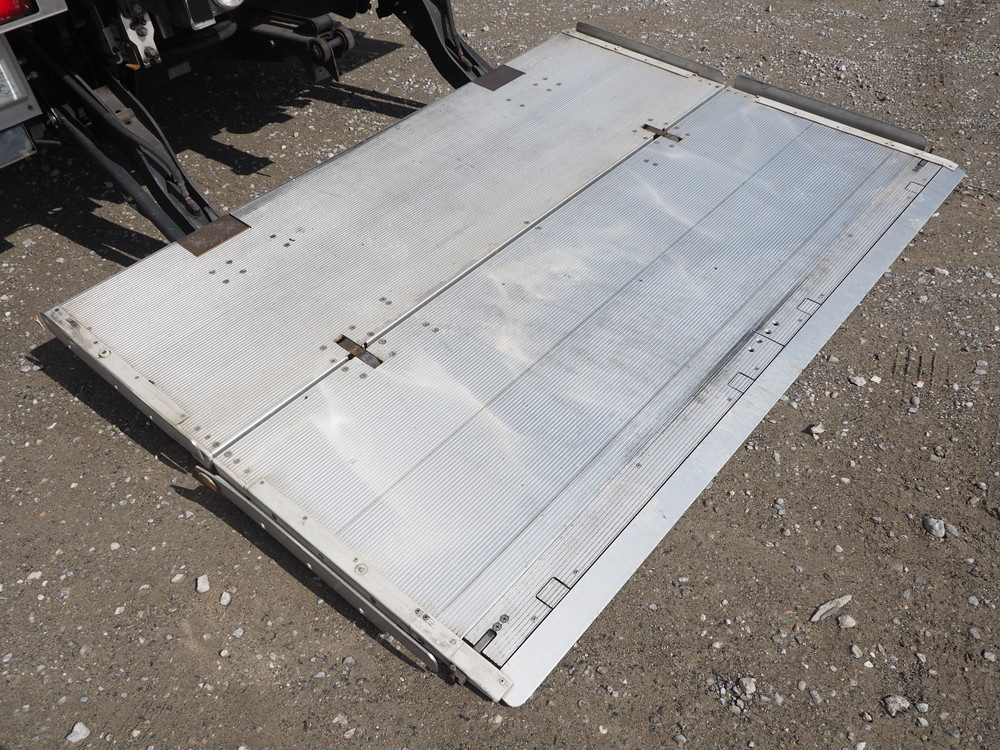 日野 レンジャー 冷凍バン 中型 TKG-FC9JLAA 年式 H27[写真24]