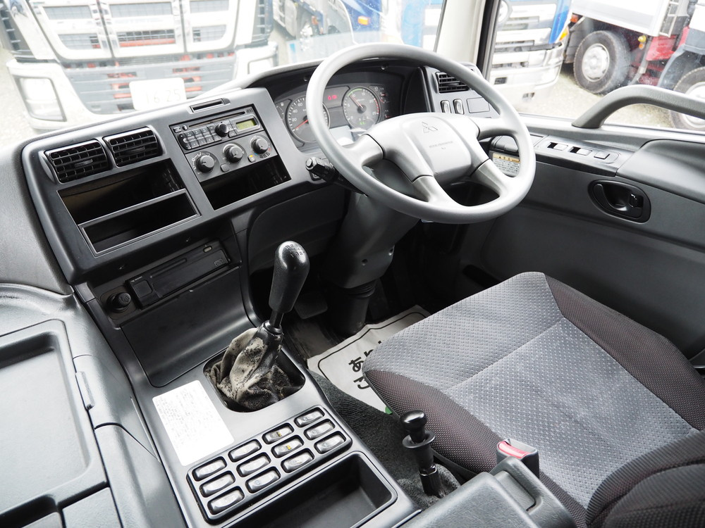 三菱ふそう スーパーグレート ウイング車 大型 LKG-FS54VZ 年式 H24[写真30]