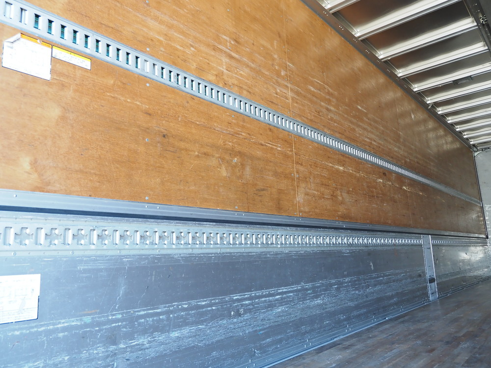 いすゞ ギガ ウイング車 大型 LKG-CYJ77A 年式 H23[写真30]