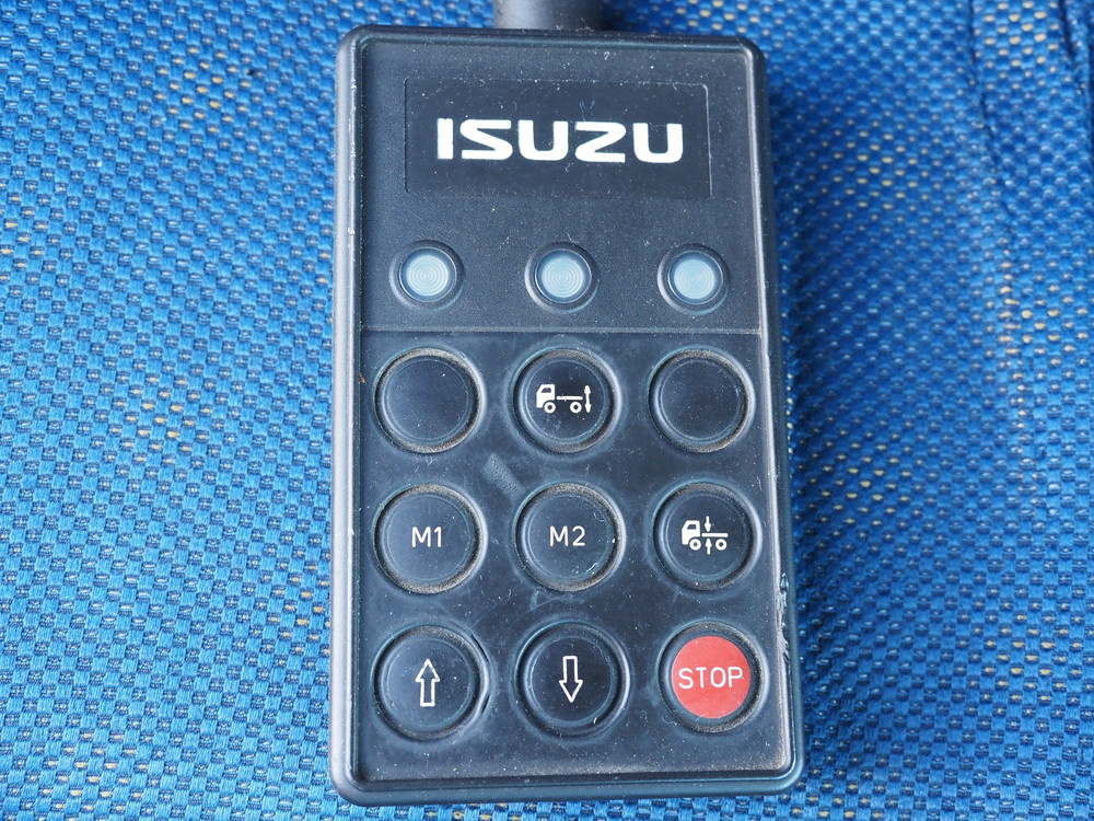 いすゞ ギガ ウイング車 大型 LKG-CYJ77A 年式 H23[写真42]