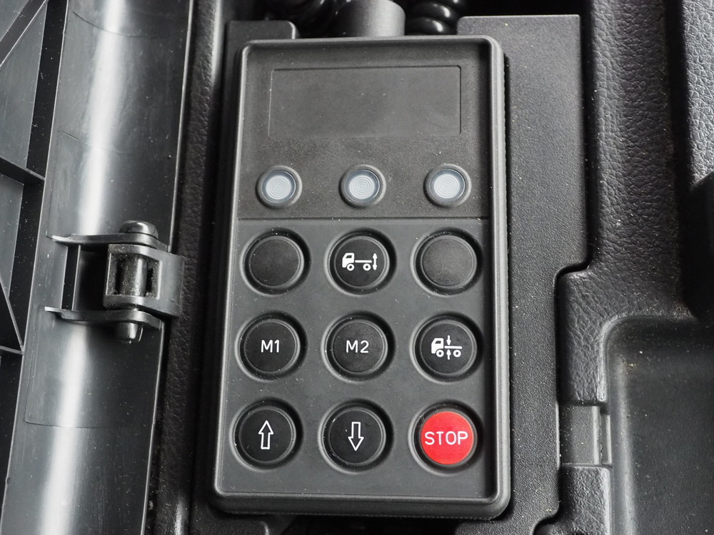 日野 グランドプロフィア ウイング車 大型 QPG-FW1EXEG 年式 H26[写真44]