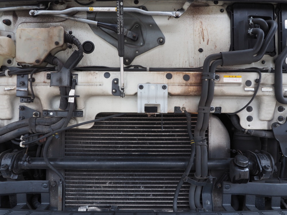 いすゞ ギガ ウイング車 大型 QKG-CYJ77A 年式 H26[写真56]