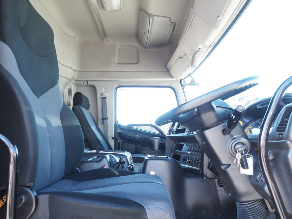 日野 グランドプロフィア ウイング車 大型 QPG-FW1EXEJ 年式 H28[写真31]