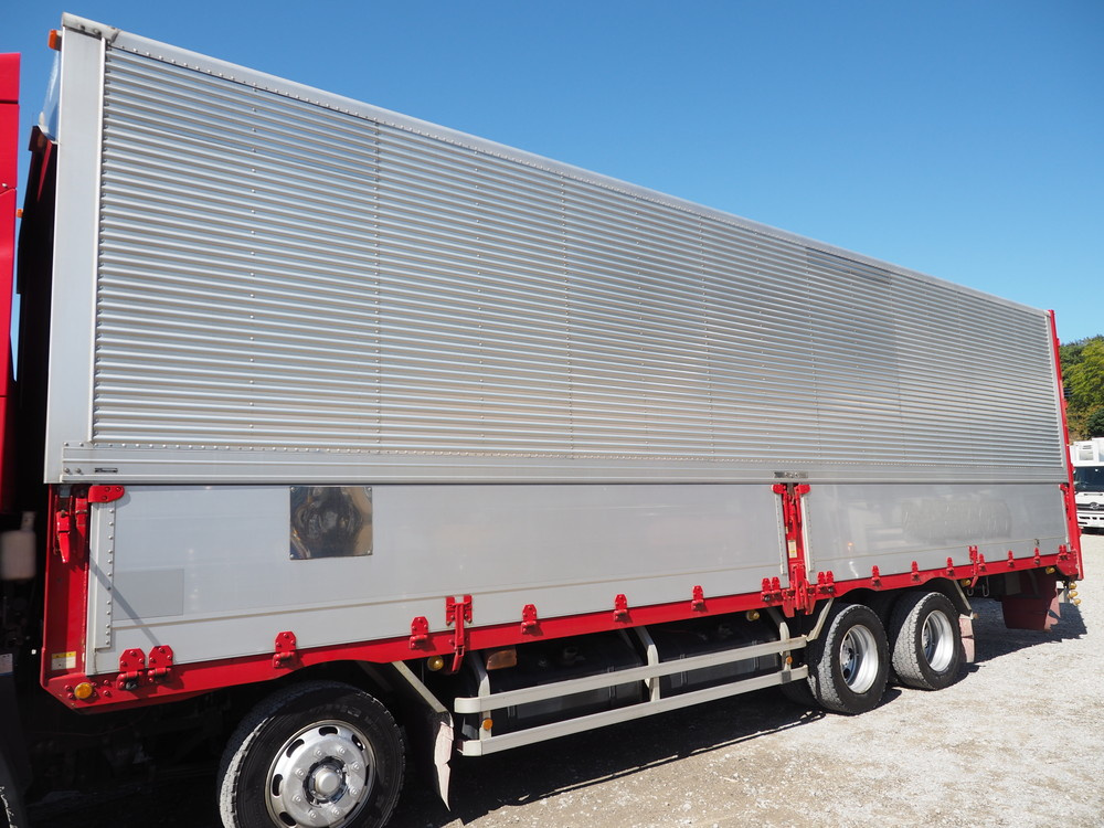 いすゞ ギガ ウイング車 大型 PDG-CYJ77W8 年式 H20[写真14]