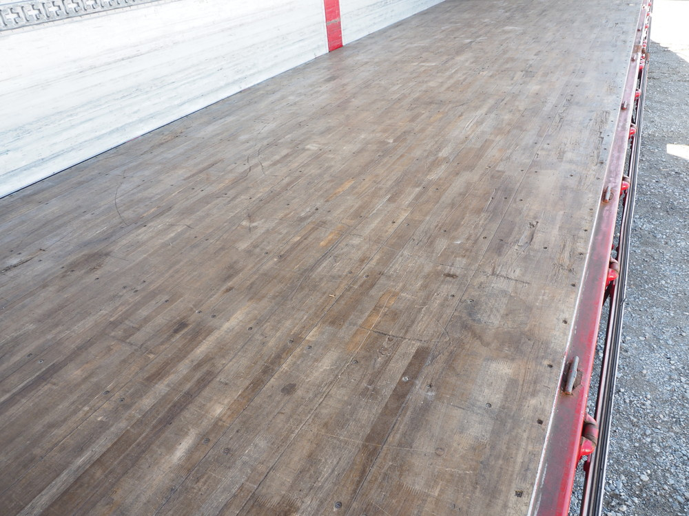 いすゞ ギガ ウイング車 大型 PDG-CYJ77W8 年式 H20[写真24]