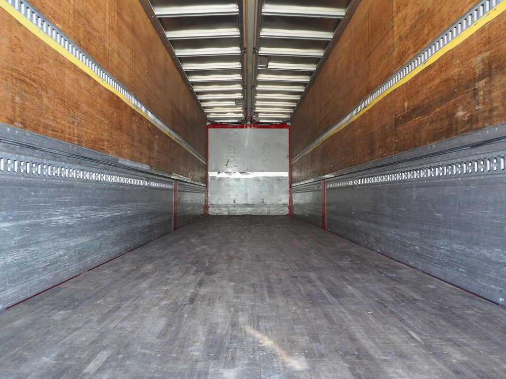 いすゞ ギガ ウイング車 大型 PDG-CYJ77W8 年式 H20[写真26]