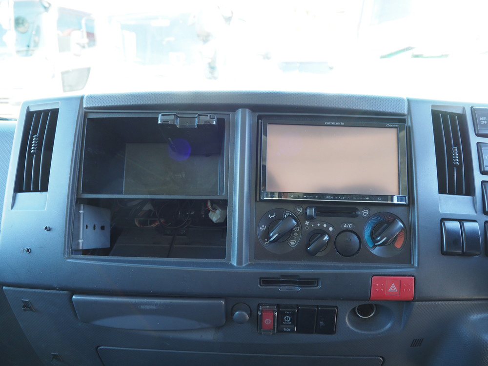 いすゞ エルフ バン車 小型 TKG-NPR85AN 年式 H26[写真27]