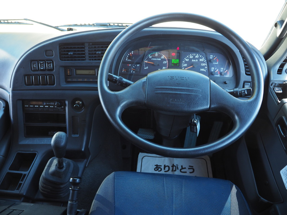 いすゞ ギガ ウイング車 大型 QKG-CYJ77A 年式 H25[写真33]