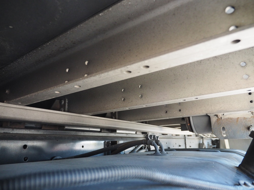 いすゞ ギガ ウイング車 大型 QKG-CYJ77A 年式 H25[写真50]