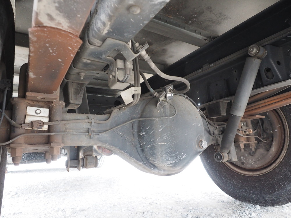 いすゞ エルフ バン車 小型 SKG-NPR85AN 年式 H23[写真30]