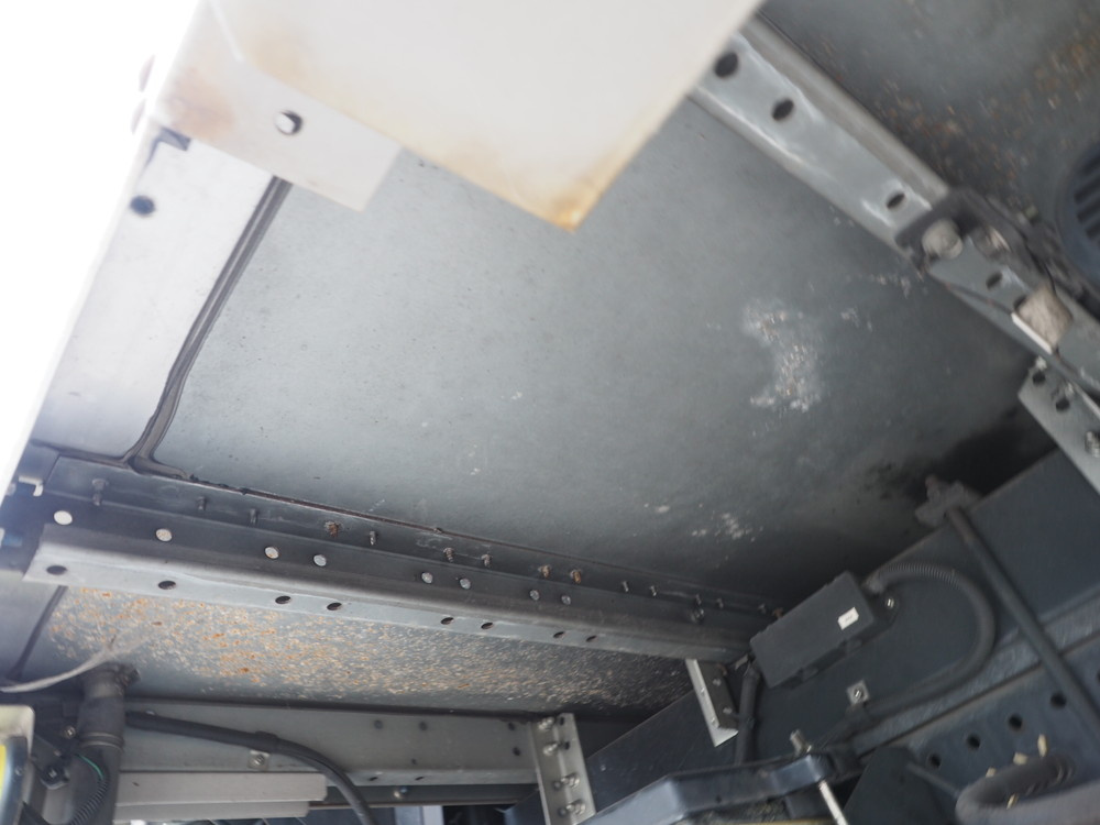 いすゞ エルフ バン車 小型 SKG-NPR85AN 年式 H23[写真33]