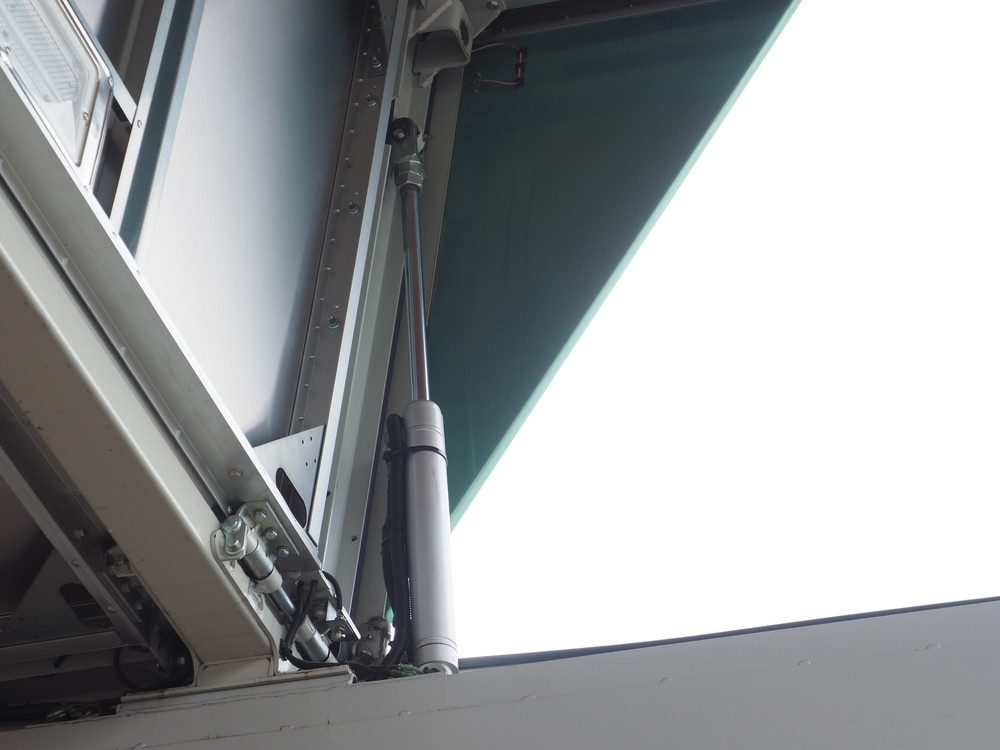 三菱ふそう スーパーグレート ウイング車 大型 QPG-FS64VZ 年式 H28[写真14]