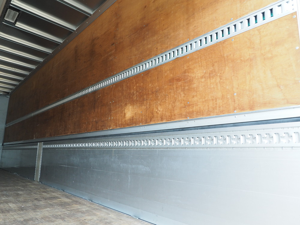 三菱ふそう スーパーグレート ウイング車 大型 QPG-FS64VZ 年式 H28[写真30]