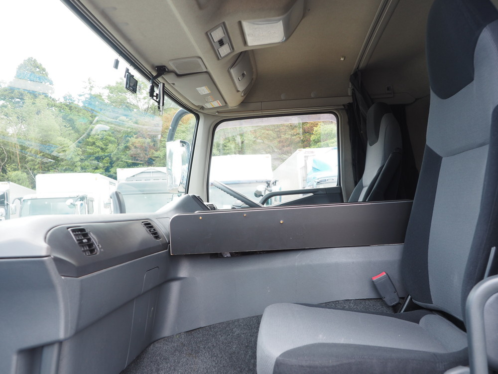 三菱ふそう スーパーグレート ウイング車 大型 QPG-FS64VZ 年式 H28[写真43]