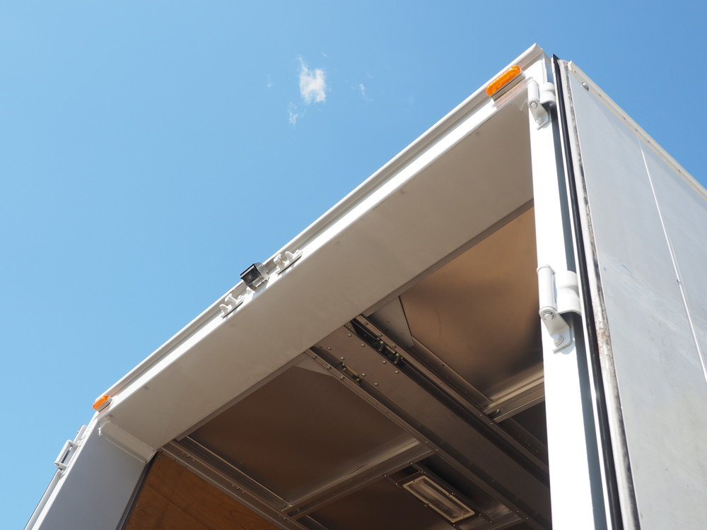 いすゞ ギガ ウイング車 大型 QKG-CYJ77A 年式 H26[写真30]