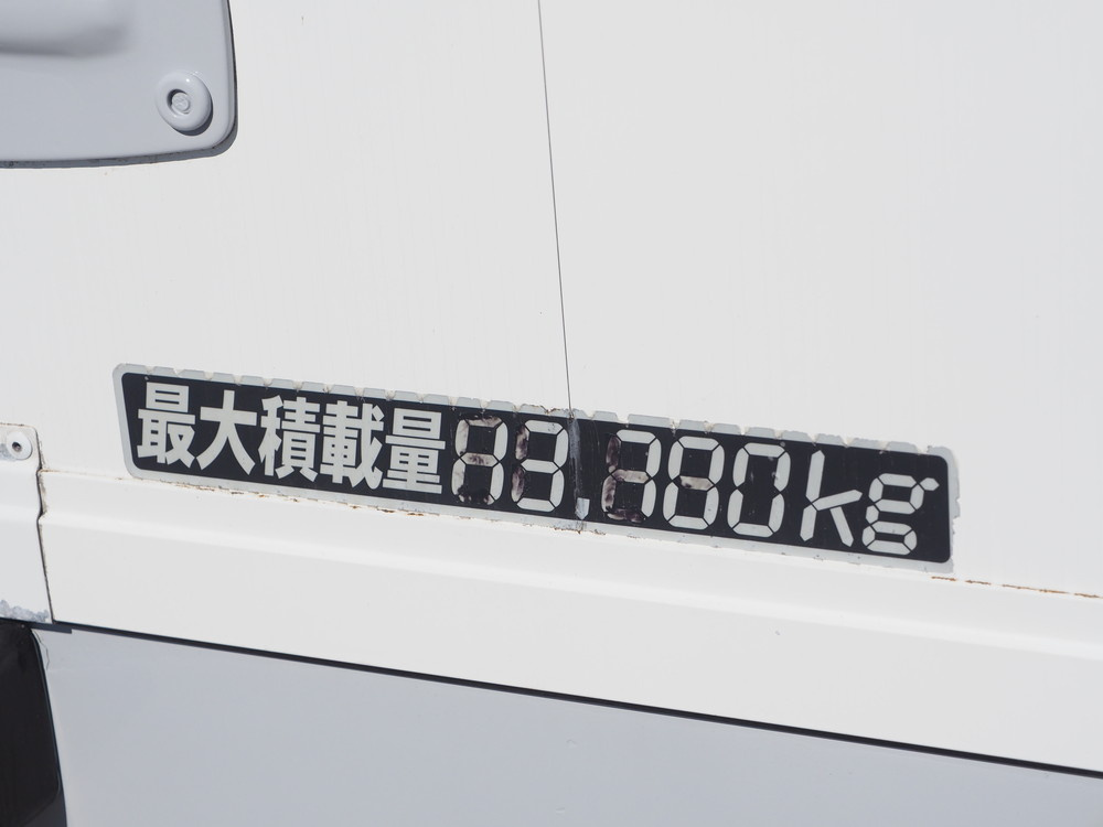 いすゞ ギガ ウイング車 大型 QKG-CYJ77A 年式 H26[写真33]