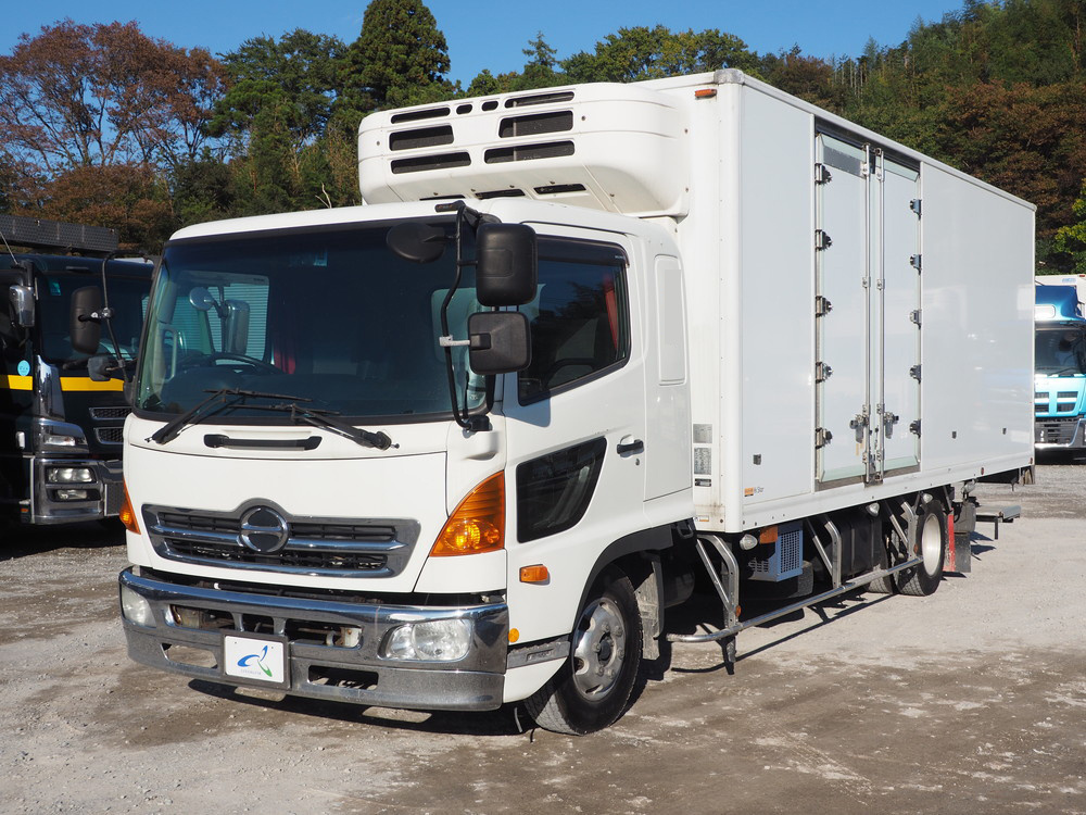 日野 レンジャー 冷凍バン 中型 BDG-FD8JLWG 年式 H22[写真01]