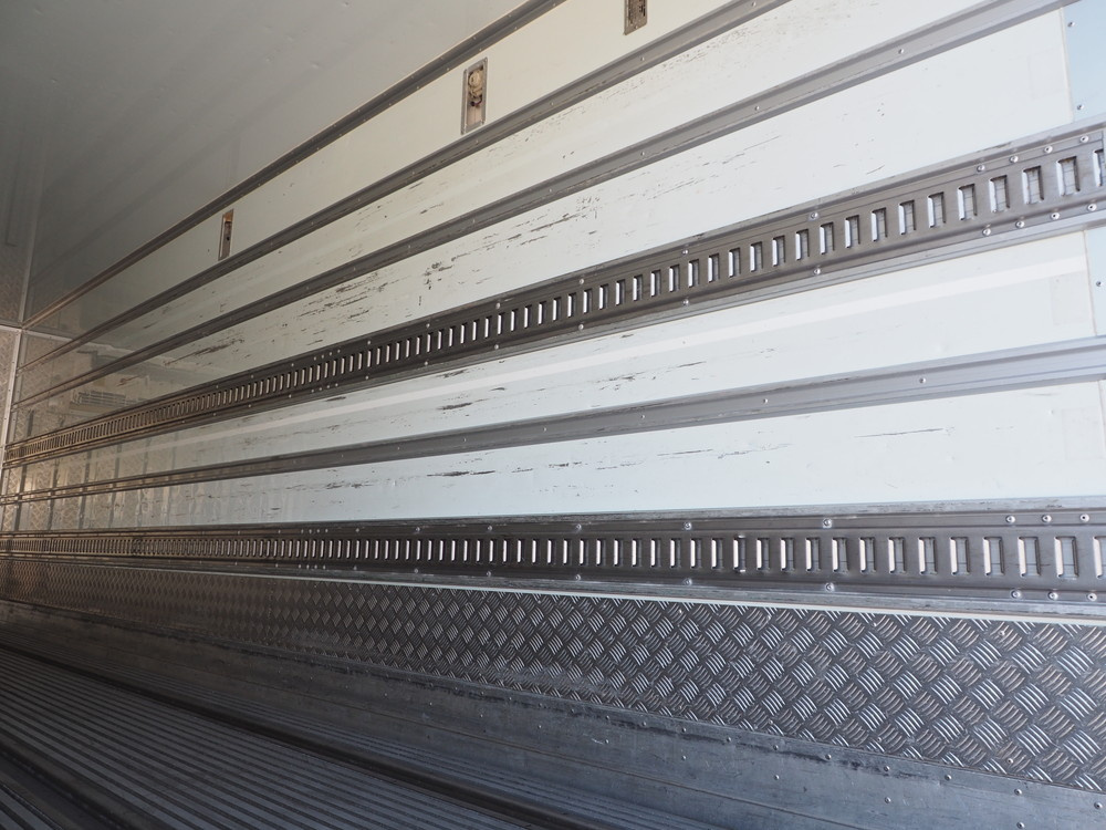 日野 レンジャー 冷凍バン 中型 BDG-FD8JLWG 年式 H22[写真24]