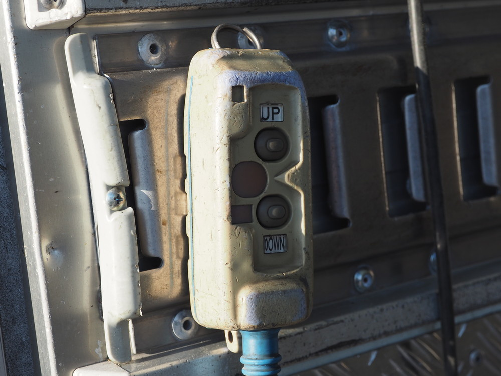 日野 レンジャー 冷凍バン 中型 BDG-FD8JLWG 年式 H22[写真25]